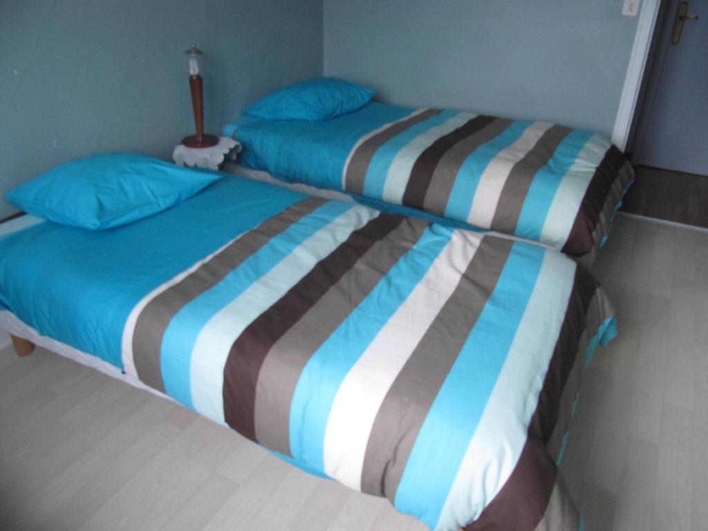 Chambres D'Hotes La Pinderie Val-Couesnon Rom bilde